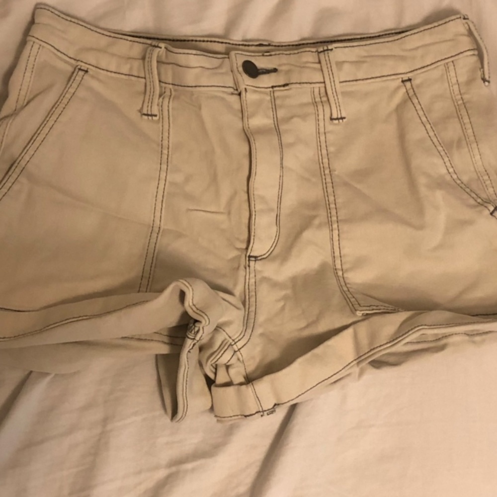 Universal Threads Vintage Cream Colored Shorts